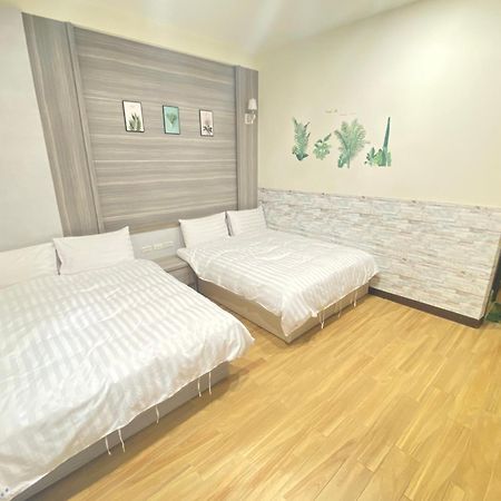 台南迎家樂 Apartment Anping Bagian luar foto