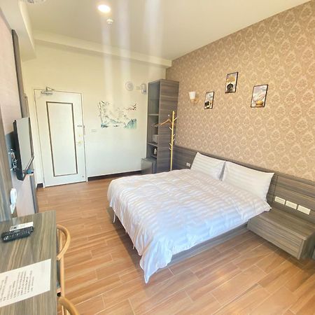 台南迎家樂 Apartment Anping Bagian luar foto