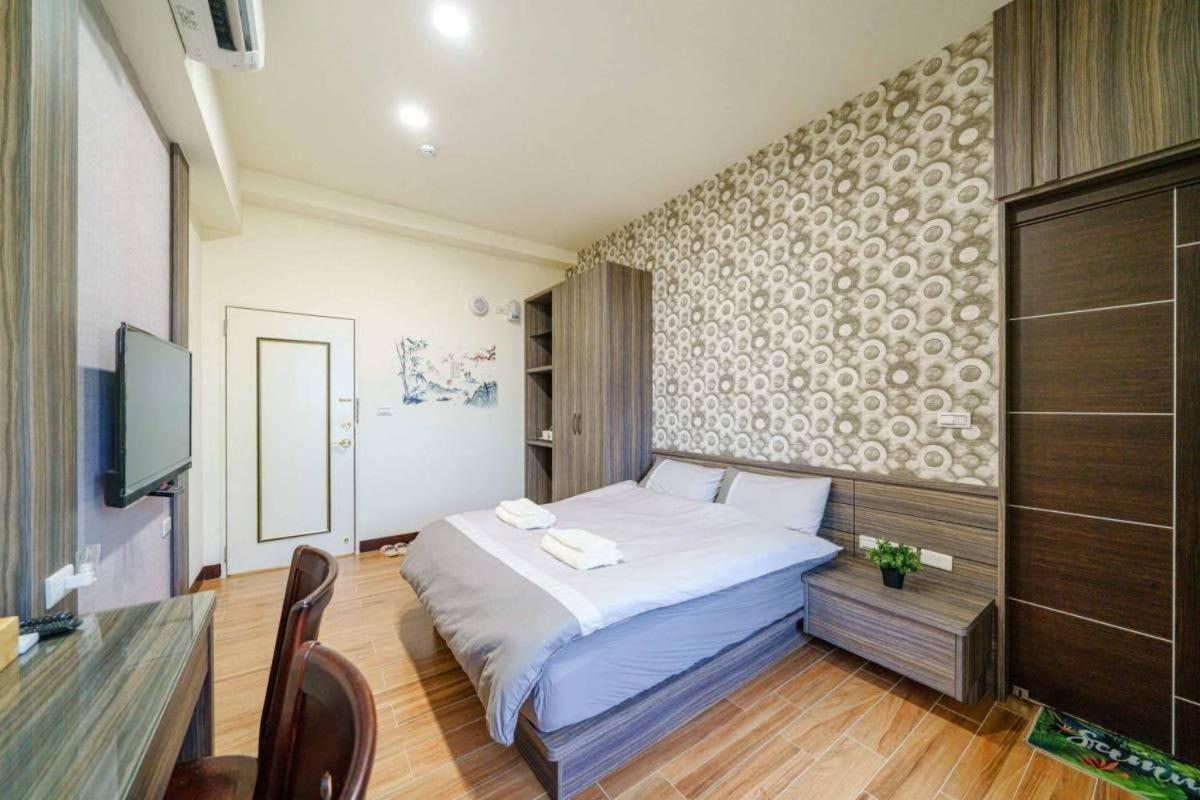 台南迎家樂 Apartment Anping Bagian luar foto